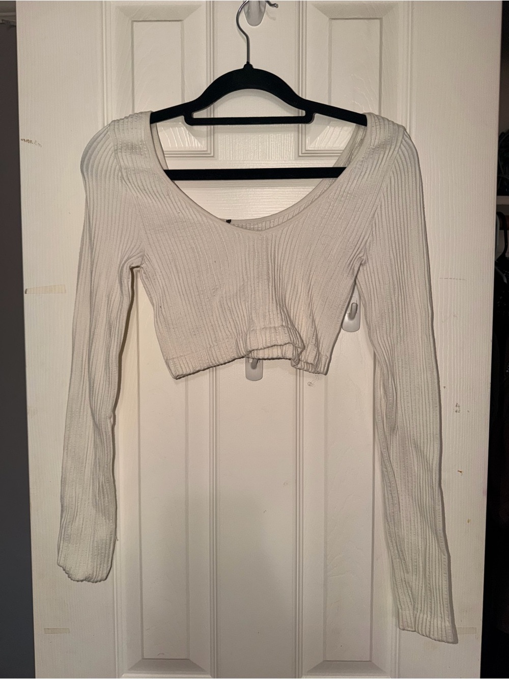 Women’s Long-Sleeve Ribbed Crop Top - White